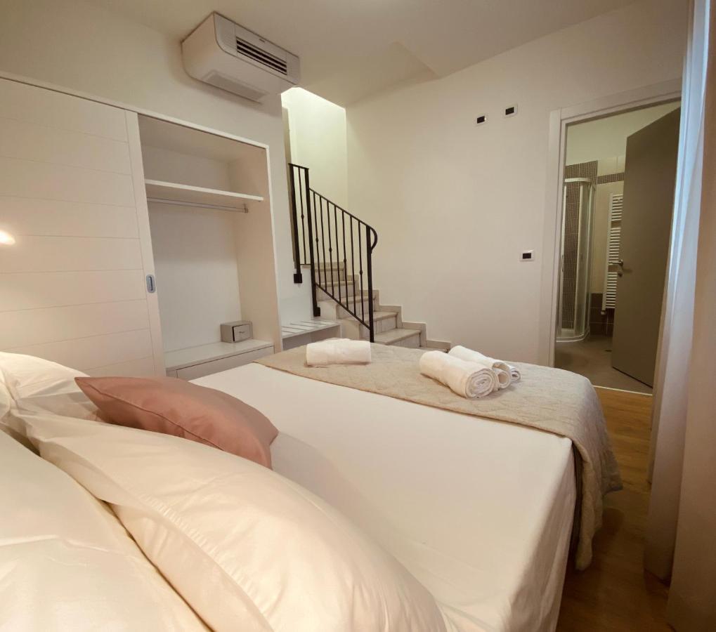 Rimini Bay Suites&Residence Buitenkant foto