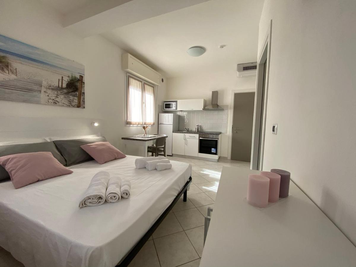 Rimini Bay Suites&Residence Buitenkant foto