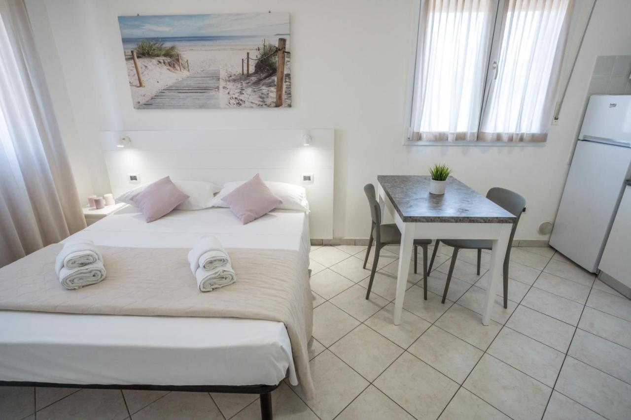 Rimini Bay Suites&Residence Buitenkant foto