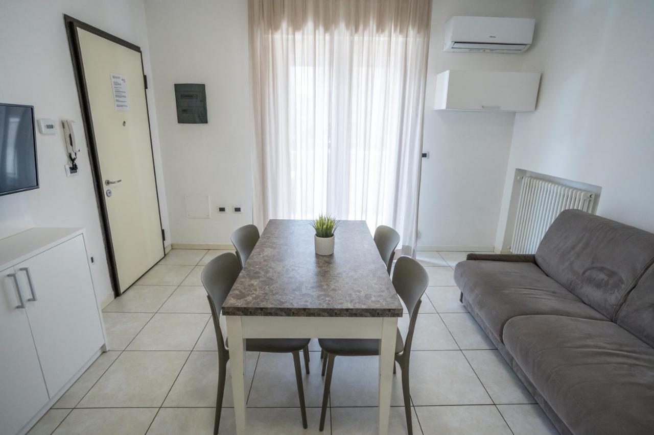 Rimini Bay Suites&Residence Buitenkant foto