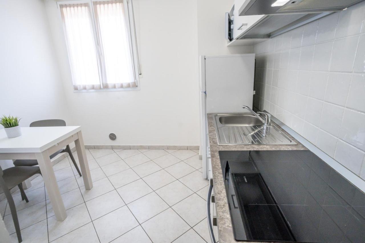 Rimini Bay Suites&Residence Buitenkant foto