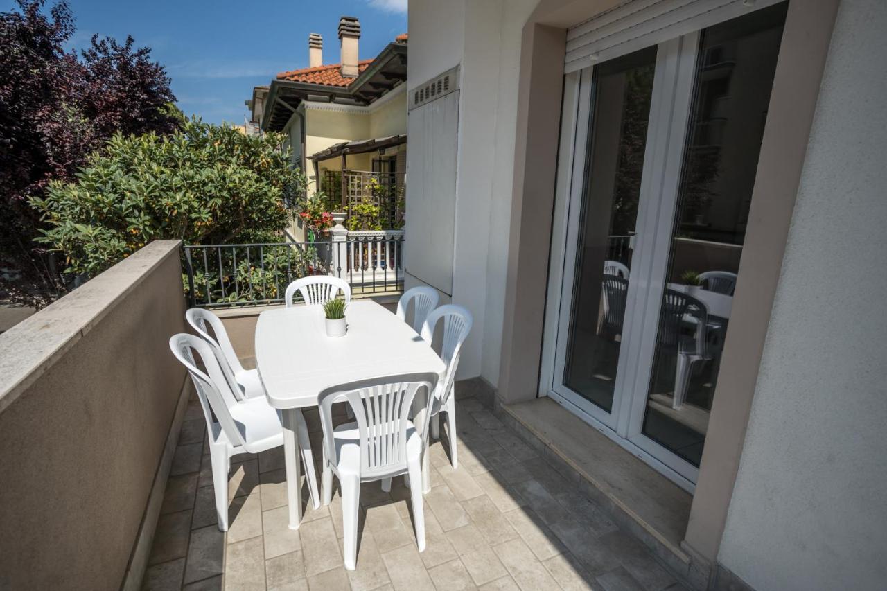 Rimini Bay Suites&Residence Buitenkant foto