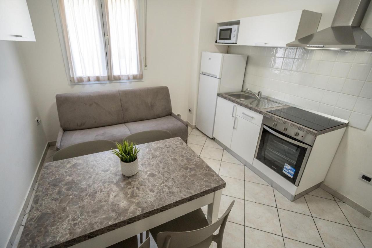 Rimini Bay Suites&Residence Buitenkant foto