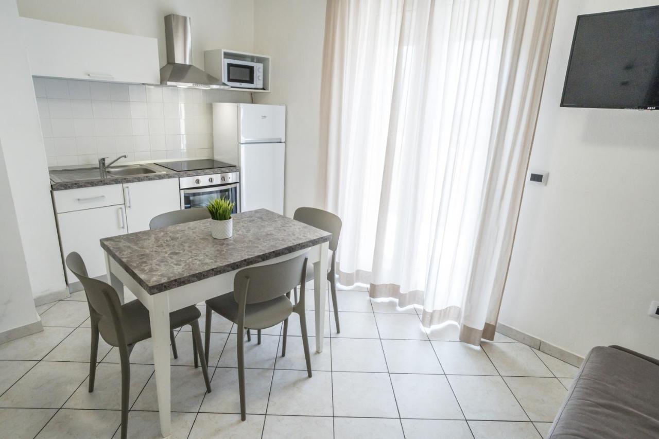 Rimini Bay Suites&Residence Buitenkant foto